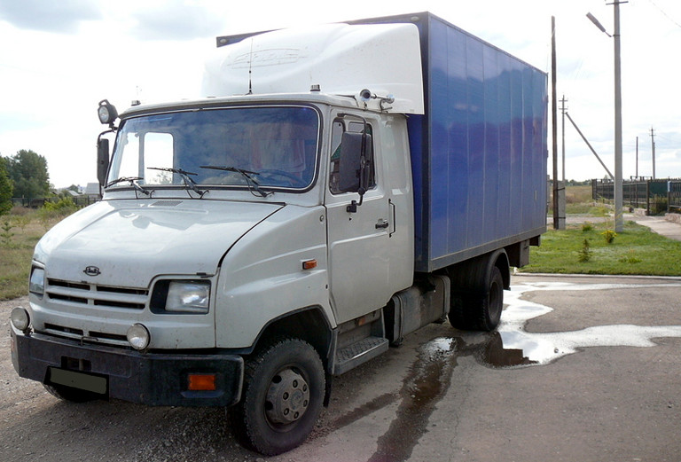 Заказать отдельный автомобиль для транспортировки мебели : Односпальная кровать, реечное дно из Новосибирска в Новокузнецк